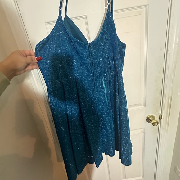 Royal Blue with sparkles - Picture 5 of 5